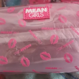 Primark Mean Girls Burn Book Lip Print Clear Cosmetic Case NWT